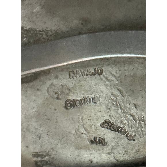 VINTAGE 70's 80's HUGE HEAVY SIGNED NAVAJO CARVED STERLING TURQUOISE CUFF - Picture 3 of 14